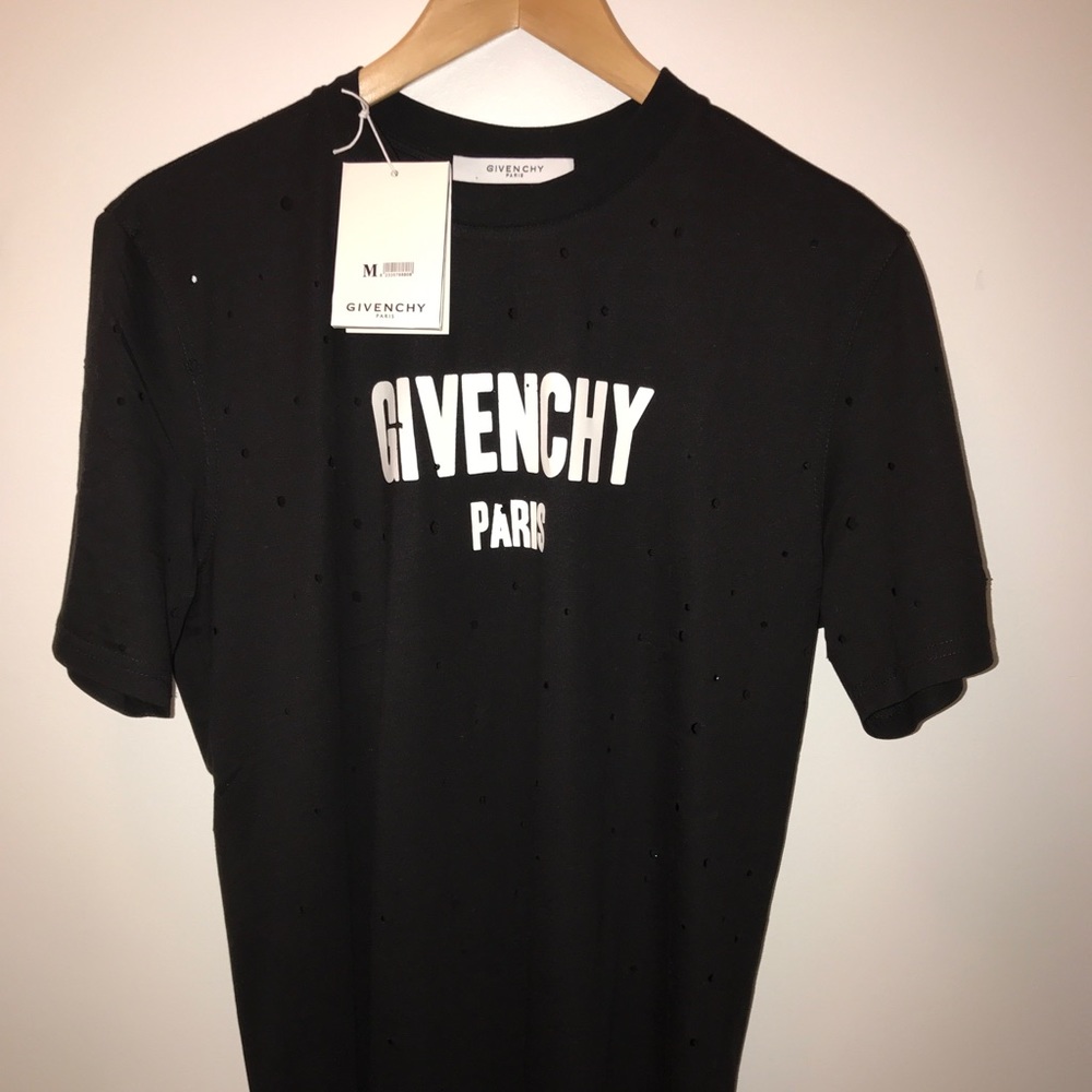 Givenchy Paris destroyed t shirt🔥